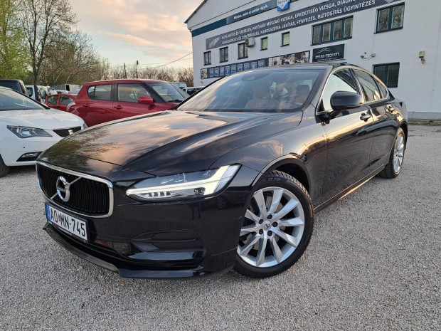 Volvo S90 2.0 [T4] Momentum Pro Geartronic 9620...